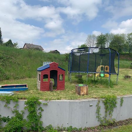 Apartman S Bazenem A Saunou Kadaň Buitenkant foto