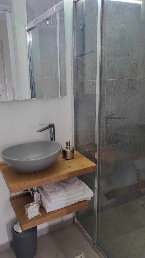 Apartman S Bazenem A Saunou Kadaň Buitenkant foto